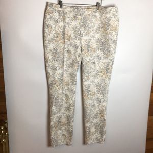 Isaac Mizrahi Live flowered elastic waist pants Size 22W